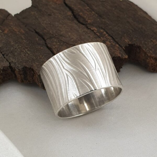 Silver Ring Patterned Sterling Silver Wave Patterned Ring ⋆ Spend With Us - Buy From a Bush ...