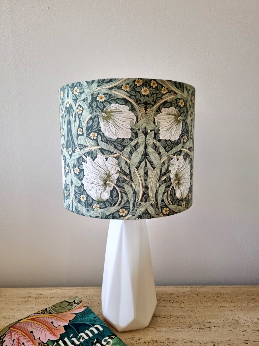 William Morris lampshade Pimpernel sage, Pimpernel lampshade green