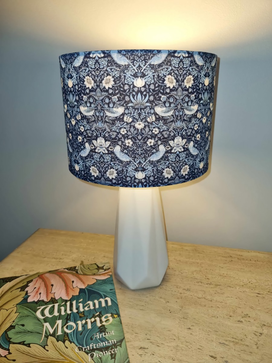 William Morris lampshade Mini Strawberry Thief blue, classic