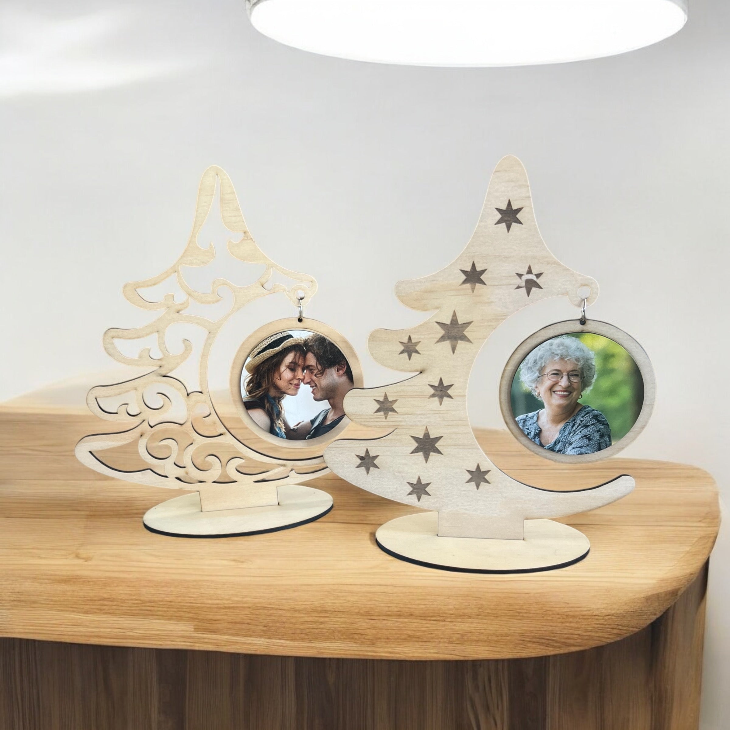 Christmas wooden tree photo display ⋆ Spend With Us - Buy From a Bush ...